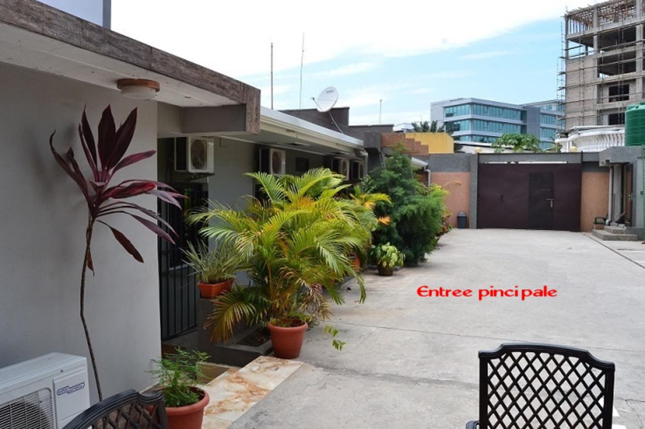 Green Lodge Kinshasa Eksteriør bilde
